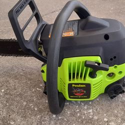Poulin Chainsaw