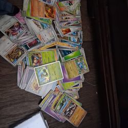 150 Pokemon Trading Card Lot