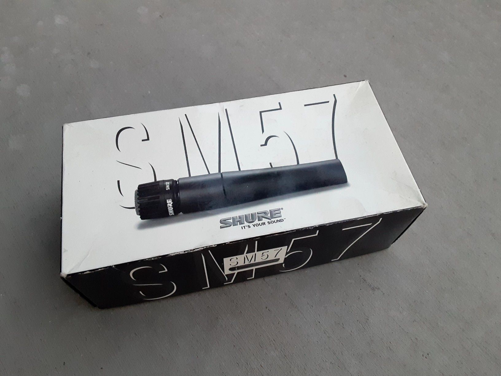 Shure SM57 mic
