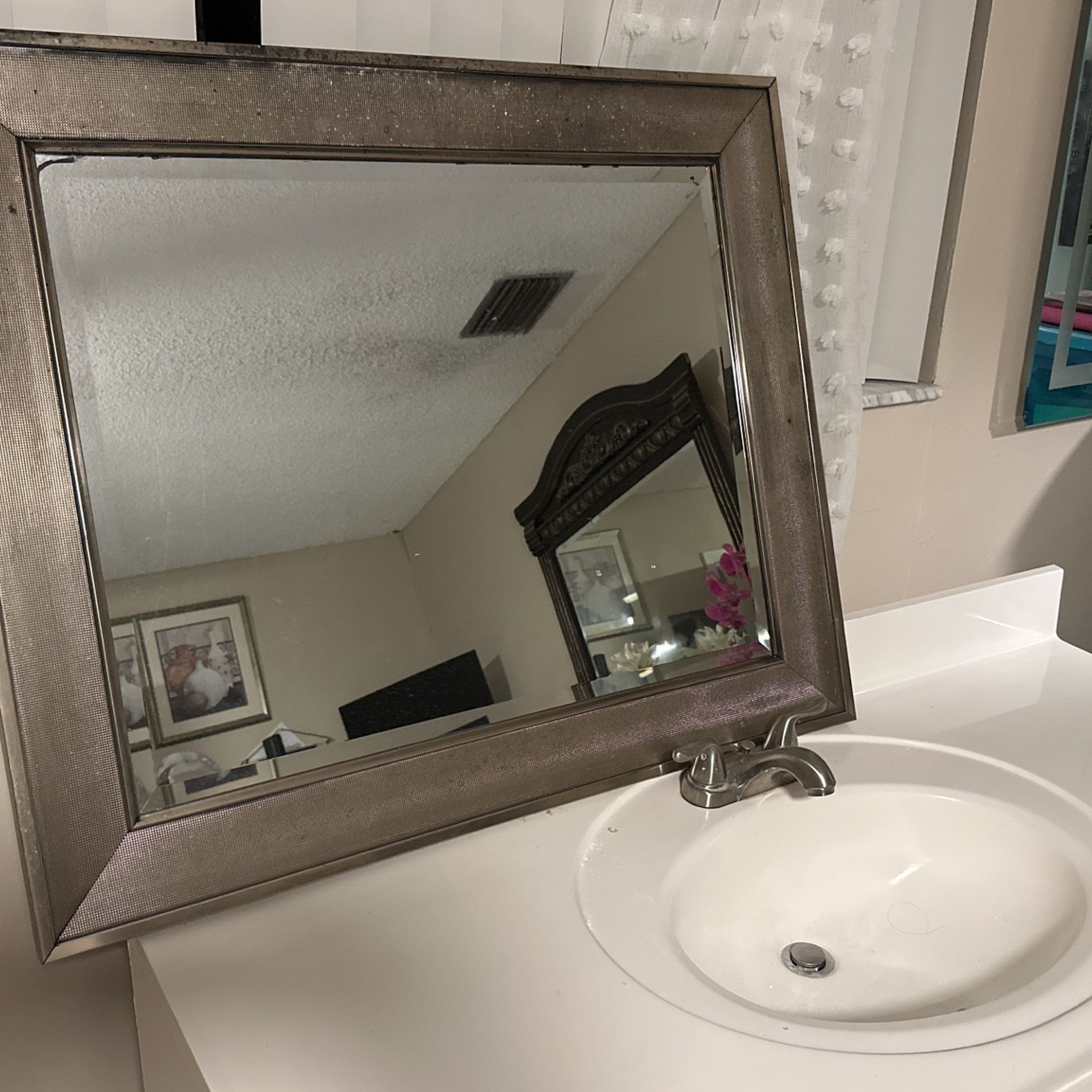 Bathroom Vanity for Sale in Fort Lauderdale, FL OfferUp