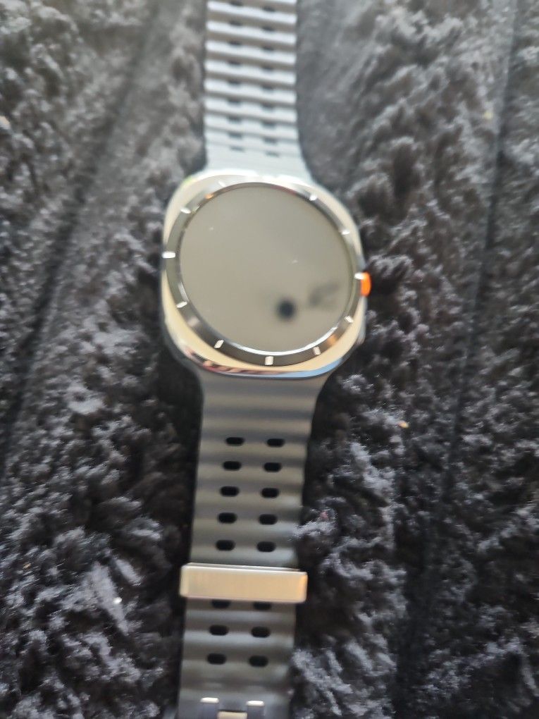 SAMSUNG Galaxy Ultra Wacth