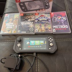 Nintendo Switch lite With Games 