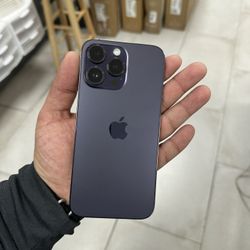 iPhone 14 Pro Max Unlocked 256GB! Finance For $50 Down Payment!!