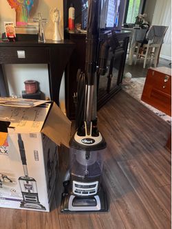 Shark navigator lift-away DLX