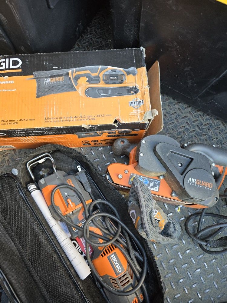 Ridgid 6.5 Amp Corded 3 in.W x 18 in.L Heavy-Duty Variable Speed Belt Sander with AIRGUARD Technology