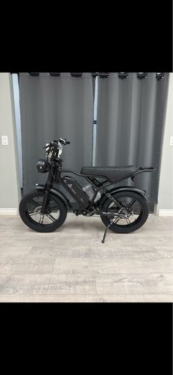 🏍️ TST R002 20” Full Suspension Moped-Style E-Bike – Brand New | 1-Year Warranty Included