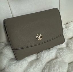 Tory Burch wallet