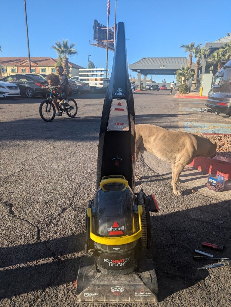 Bissell Carpet Cleaner