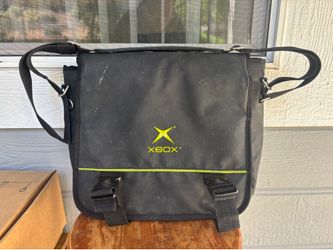 Vintage Microsoft XBOX Console Soft Carry Case/Bag With Shoulder Strap