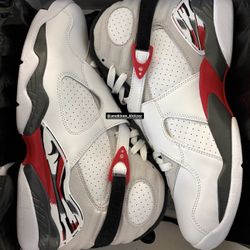 Jordan 8 Bugs Bunny