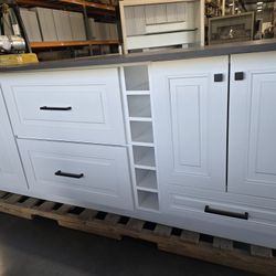 White Kitchen Island display 84" X 36"