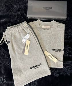 Essentials set