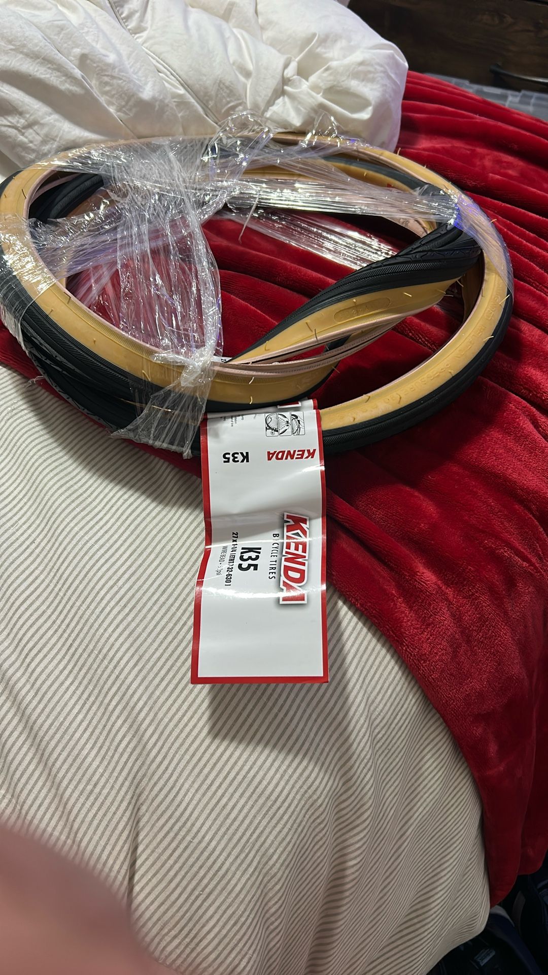 Kenda Bicycle Tires K35 27x1-1/4