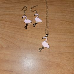 21 Inch Flamingo Necklace And Earring Set