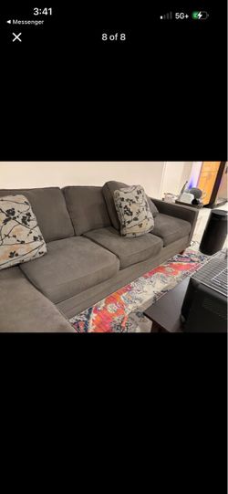 Sectional Couch ( Free Delivery )