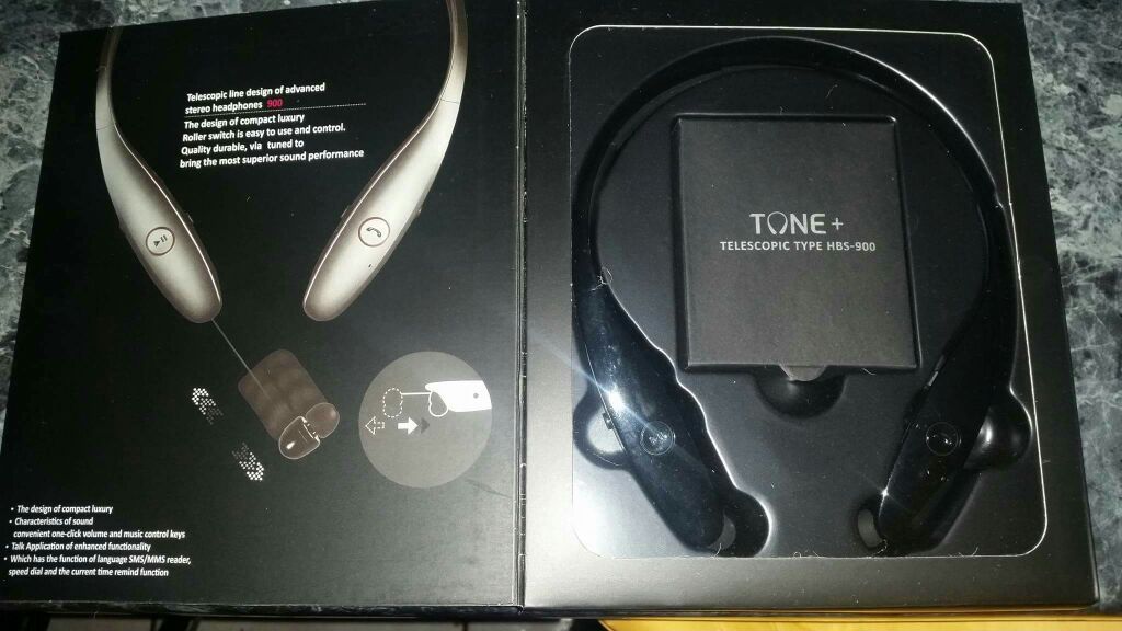 Bluetooth headphones HBS 900 rectatables
