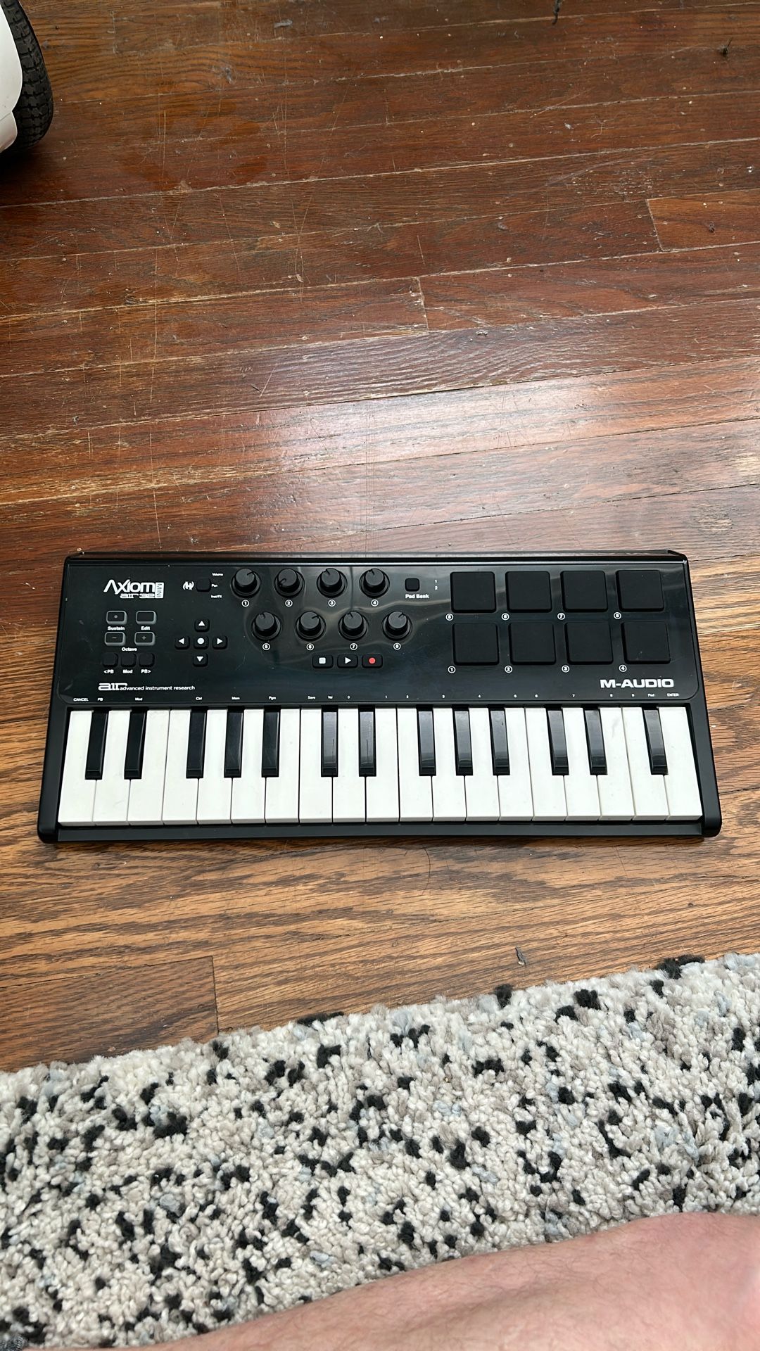 Axiom M-audio MIDI Controller