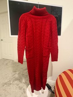 Cozy Festive Red Cable-Knit Turtleneck Midi Sweater Dress with Pockets - Size M