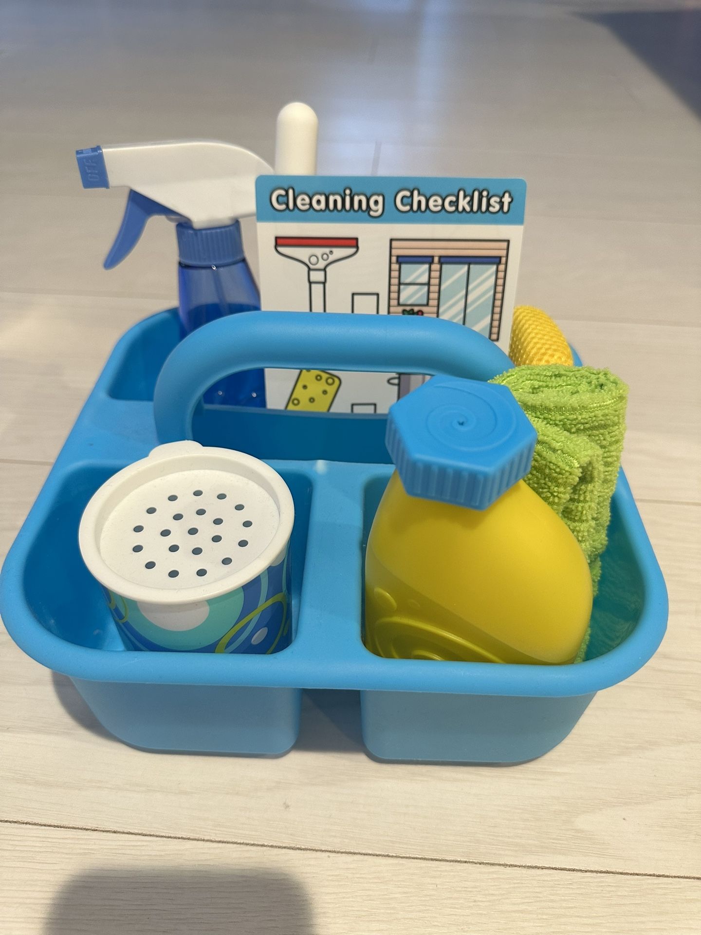 Melissa & Doug Cleaning Caddy
