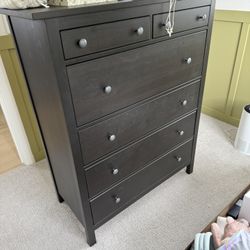 Dresser - Chest Of Drawers