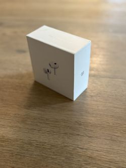 Apple AirPods Pro (2nd Generation)