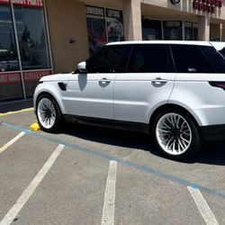 Range Rover 22” Wheels And Tires 