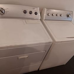 WASHER AND DRYER WHIRLPOOL