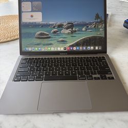 MacBook Air M1 excellent condition