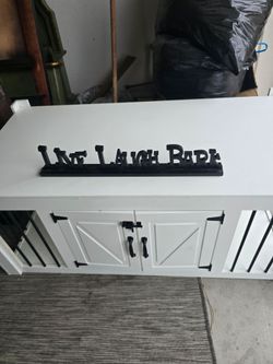 ANIMAL CRATE