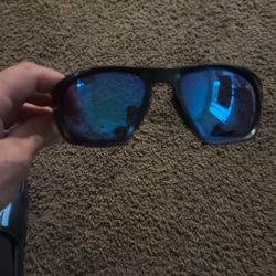 Oakley Sunglasses 