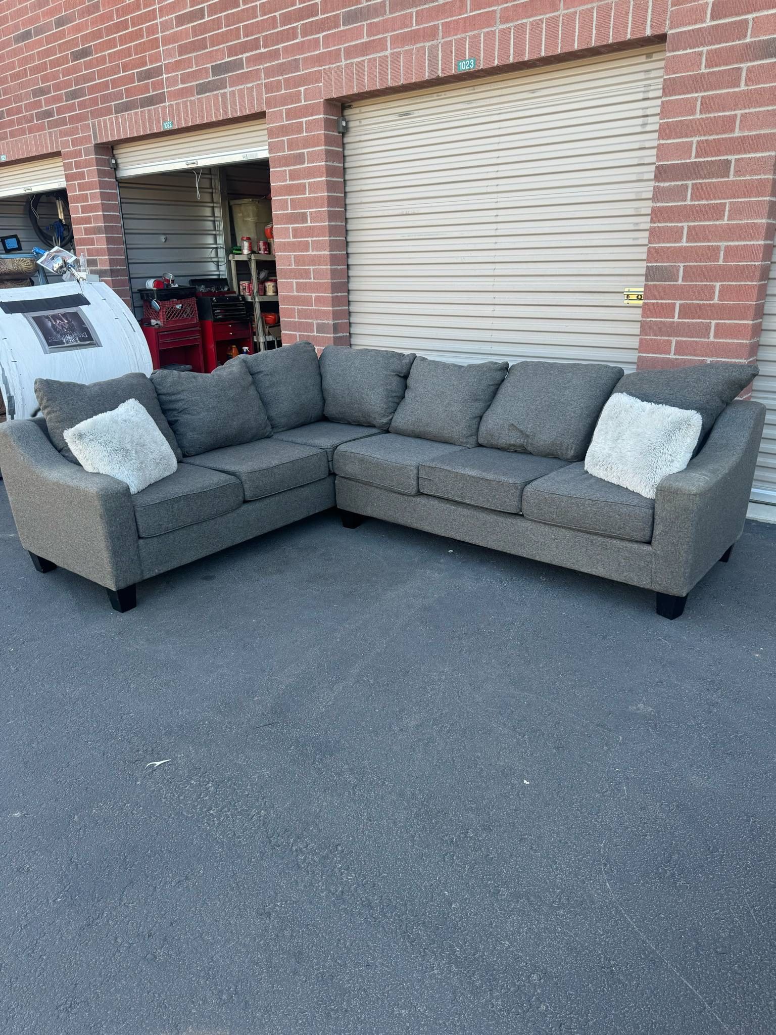 Really Nice Grey Sectional Couch