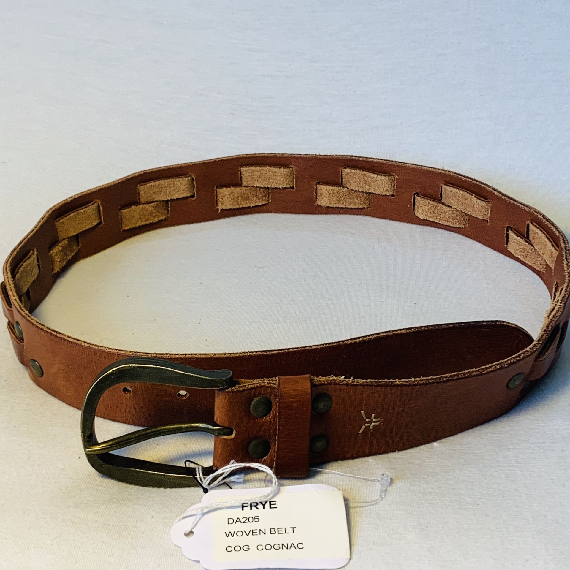 FRYE unisex woven belt cognac brass buckle, sizes 30, 32, 34  display picture 2