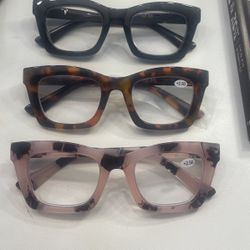 Eyeglasses +2.50