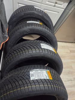 265/50r20 4 brand new