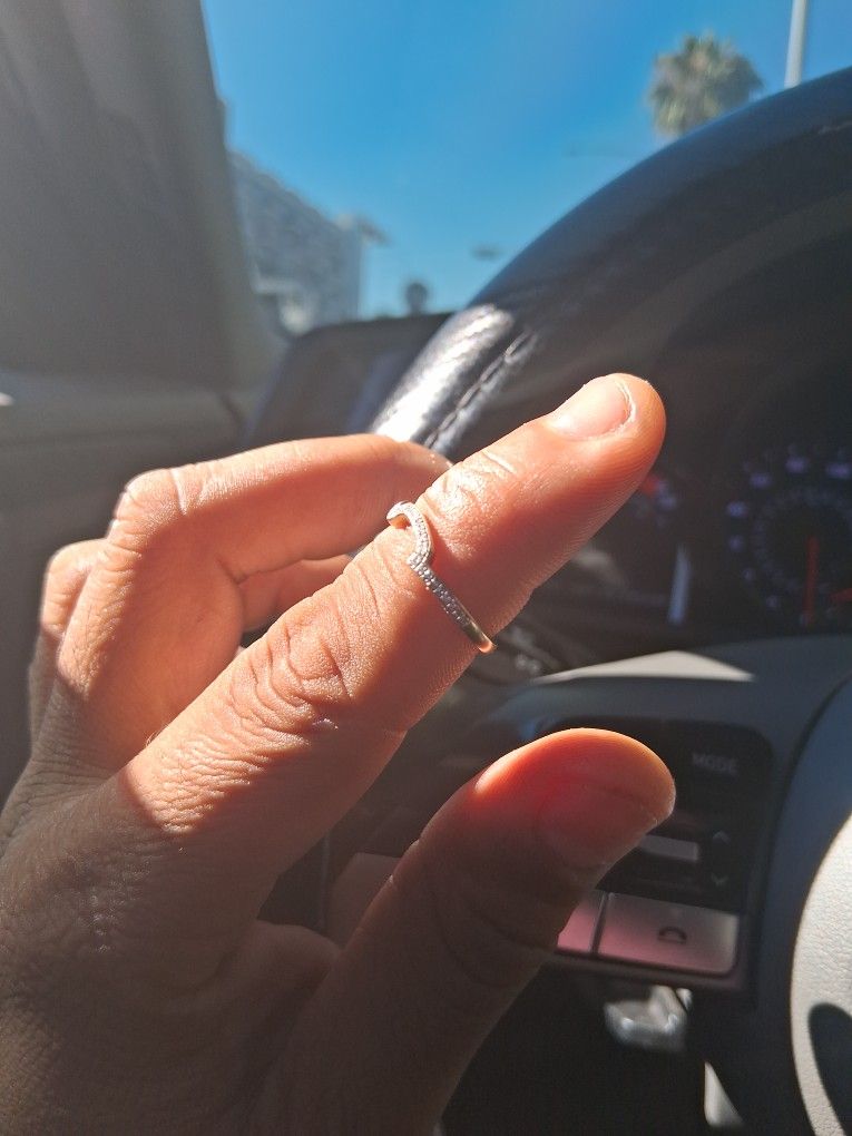 10k Gold Diamond Ring