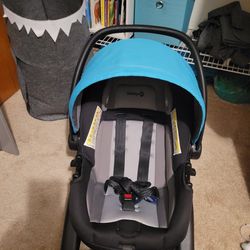 Infant Car Seat With 2 Bases (Up To 40 Pounds) 