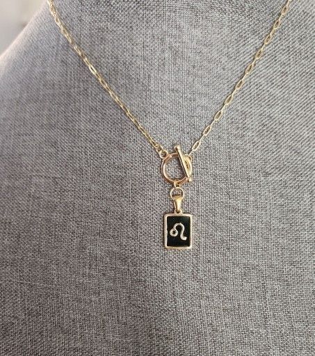 Gold Zodiac "Leo" Toggle Necklace