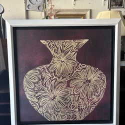 Beautiful Hand Painted Wall Hie Decoration by Bassett Fine Art , Square 28” x 28 “ Excellent Condition