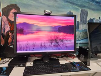 Dell Optiplex 7070 Micro Computer Bundle with 30" Monitor