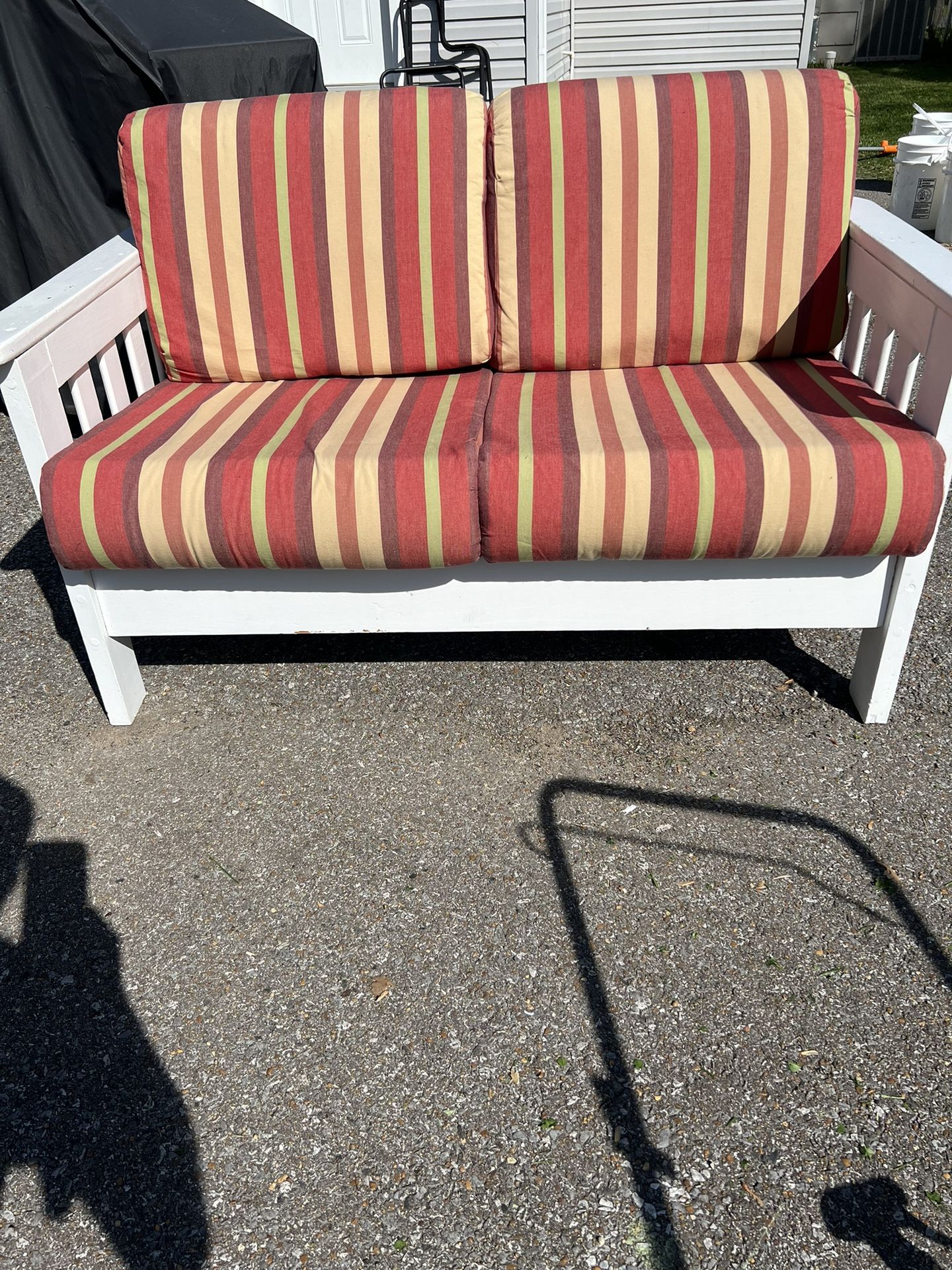 Outdoor Bench With Cushions 