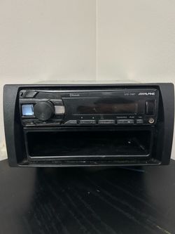 Alpine UTE-73BT Advanced Bluetooth Mech-less Digital Media Receiver