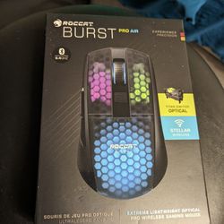 Wireless Roccat burst Pro Air Extreme Optical Lightweight Gaming Mouse
