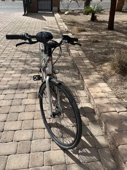 BICYCLE CHARGE CITY ELECTRIC BIKE