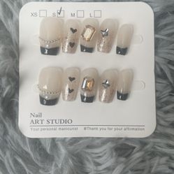 Handcrafted Press On Nail 