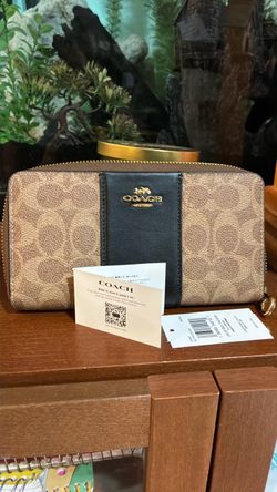 Coach Wallet New