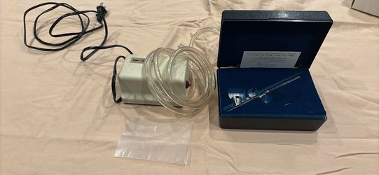 Badger Bakery Cake Decorating Airbrush Model 100 GB With Compressor