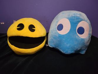 Large Pac Man Plush Set
