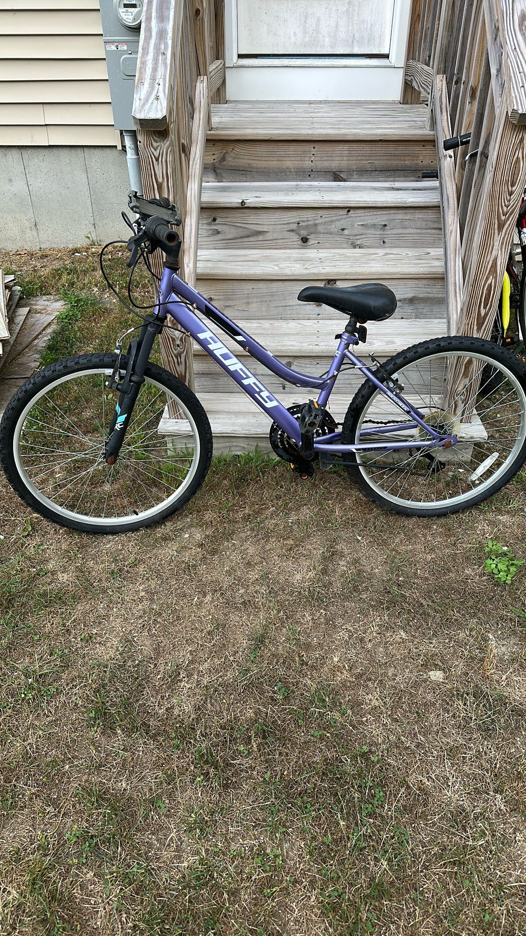 $30-$60…Bicycles For Sale.. Cheap!. Need New Chains. Red One Needs Front Brakes. 