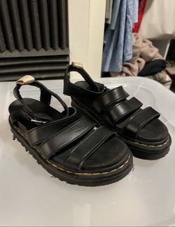 Dr Marten Sandals Size 8