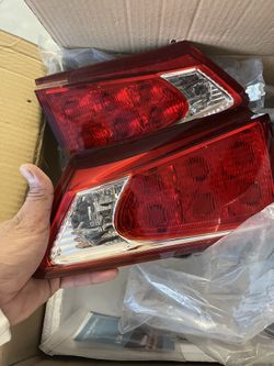 Lexus Is 250 Rear Tail Lights Pair